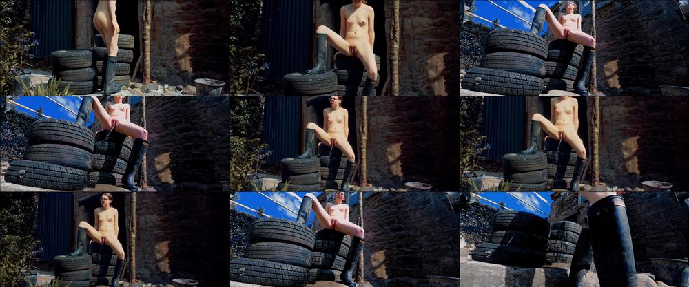 Pee in Wellies 4K - February 23, 2021