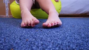 Gymbabe Watch My Divine Feet (GymBabe)