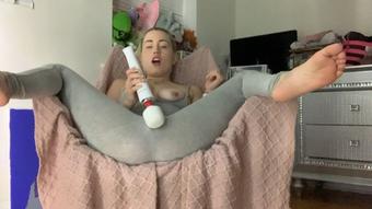 Watch Me Squirt Thru My Leggings - Sep 30, 2021 (HoneyBunnyBA)
