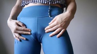 Hazel Simone P–Ing In Blue Leggings (Hazel Simone)
