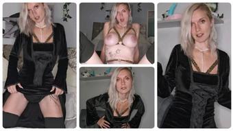 Van Helsing Sneaks In My Cave (Lexi Snow)