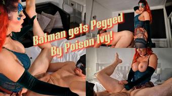 Batman Gets Pegged By Poison Ivy (Ruby_Onyx)