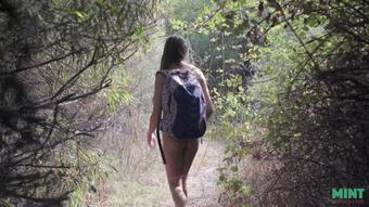 Talia Mint Naked Hike (Talia Mint)