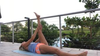 Miami morning yoga (Paula1817)