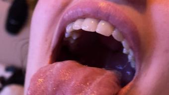 sucking my ex boyfriends little cock (bbybimbogamer)