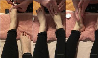 red queen 94 02 02 2020 140379958 undoing my toe nails and massaging my gorgeous feet (red_queen_94)