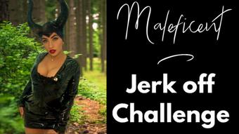 Hot Maleficent playing anal suck dildo - May 13, 2020 (Emanuelly Raquel)