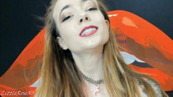 Riley Cyriis Gentle Giantess Teases Two Inch Man (Riley Cyriis)