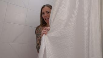 Mom in the Shower (yogabella)
