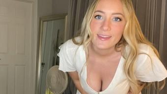 Massage Therapist coerces you to cheat - Mar 10, 2023 (MissCassi)