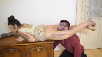 Gymbabe Lady Eva Iv Nude Headscissor Humiliation (GymBabe)