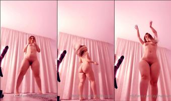 aylinaysun 10 08 2021 2024684960 i am everything you crave for (aylinaysun)