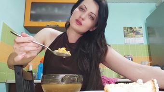 Disgust Cook Pea Soup Slave Food Femdom (JuliaCrown)