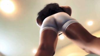 Giantess Workout (Drea_xoxo)