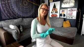 Dish Gloves Spanks (LauranVickers)