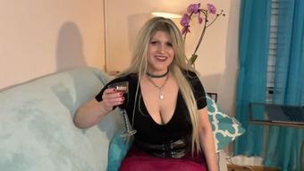 AUNT TABITHA'S GAY PORN PRODUCTION - Apr 11, 2022 (TabithaXXX)