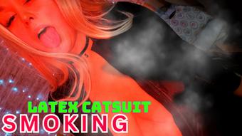 Smoking Fetish Tease (HollyKitten)