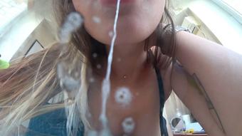 Marysweeeet Kissing And Spitting (MarySweeeet)