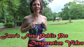 Janes First Public Pee Desperation Vid - July 11, 2018 (Jane Cane)