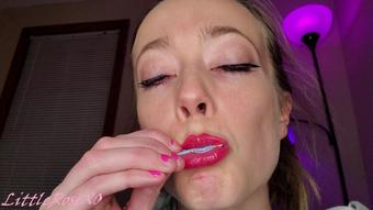 Riley Cyriis Blue Eyed Giantess Eats Defenseless Man (Riley Cyriis)