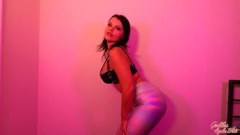Msnadiawhite Shiny Addict (MsNadiaWhite)