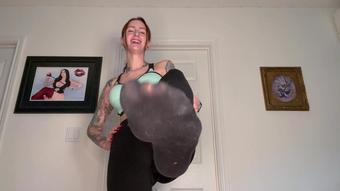 Superior Ali - Pervert Neighbor Gets Caught (Superior Ali)