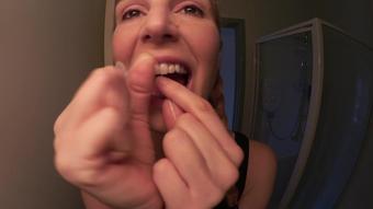 Ariel Anderssen Pre Surgery Tooth Brushing (Ariel Anderssen)