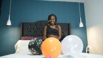 game with balloons (Chocolandra)