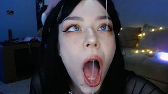 Spitty messy deepthroat brunette - Jul 2, 2022 (MaddieSunn)
