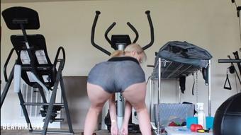 Beatrixlove Watch Me Sweat (beatrixlove)