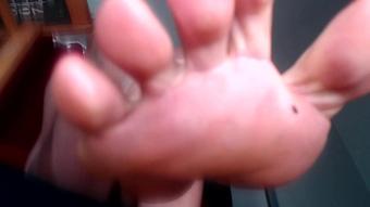 Emprexkala Totally Dominating You With My Feet (emprexkala)