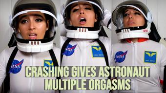 Crashing Gives Astronaut Multiple Orgasm (Summer Fox)