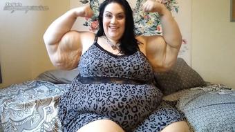 SSBBW Wrestler Talks Trash (Xutjja)