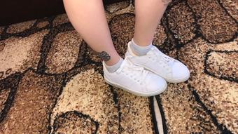 Foot Fetish Sneakers sock and bare feet - Mar 12, 2022 (Eva Deva)