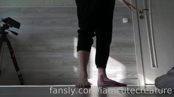 iamcutecreature 2023-12-07 at 01-27 Fansly (Flower) (iamcutecreature)