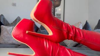 Beta Boot Bitch (CutieDaisyMay093)