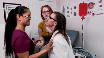 Housewife Needs Ass Specialist - March 27, 2022 (Lora Cross)