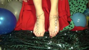 Gypsy Arched Feet (Goddess Vanessa)
