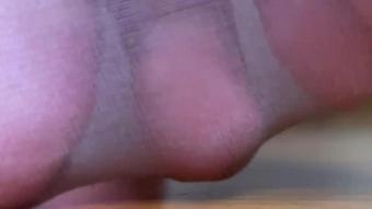 Giantess Nylons Pov Pt 3 (Pink Foxx)