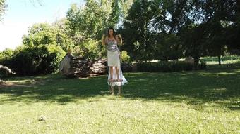 Ciren Verde Sisters Pranking Wars Outdoorindoor (Ciren Verde)