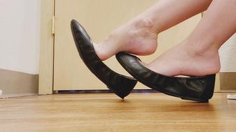 Shoeplay with Flats - Sep 20, 2021 (Lanalocks)