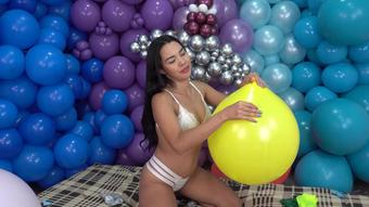 Latin Desires - Dani'S Colorful Balloon Popping Spectacle - 4K (Latin Desires)