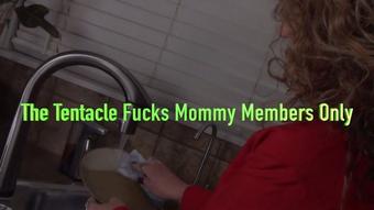 The Tentacle Fucks Mommy Members Only - Feb 9, 2022 (Xtasy Girl)