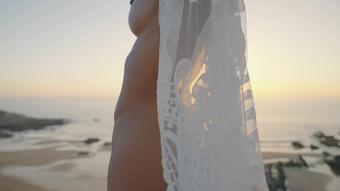 daringKiara - Sunset Body Scan At Beach 2 (daringKiara)