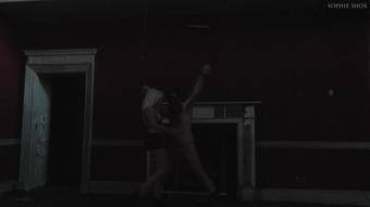 Sophieshox Haunted House Ballbusting (SophieShox)