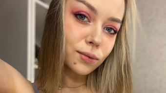 Extreme Throat Fucking - Jun 10, 2022 (MaddieSunn)