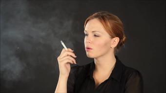 Amy smokes on black background (Custom Fetish)