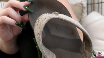 Sniff Layla's Smelly Sandals & Feet POV (LaylasFuckingClips)