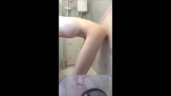 Kittylicious Dildo Play In The Shower (KittyLicious)