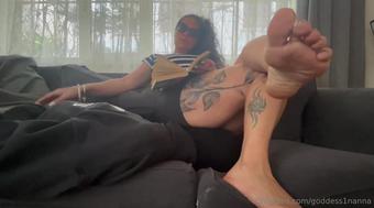 goddess1nanna 883430784 2024 01 10 face sitting (goddess1nanna)